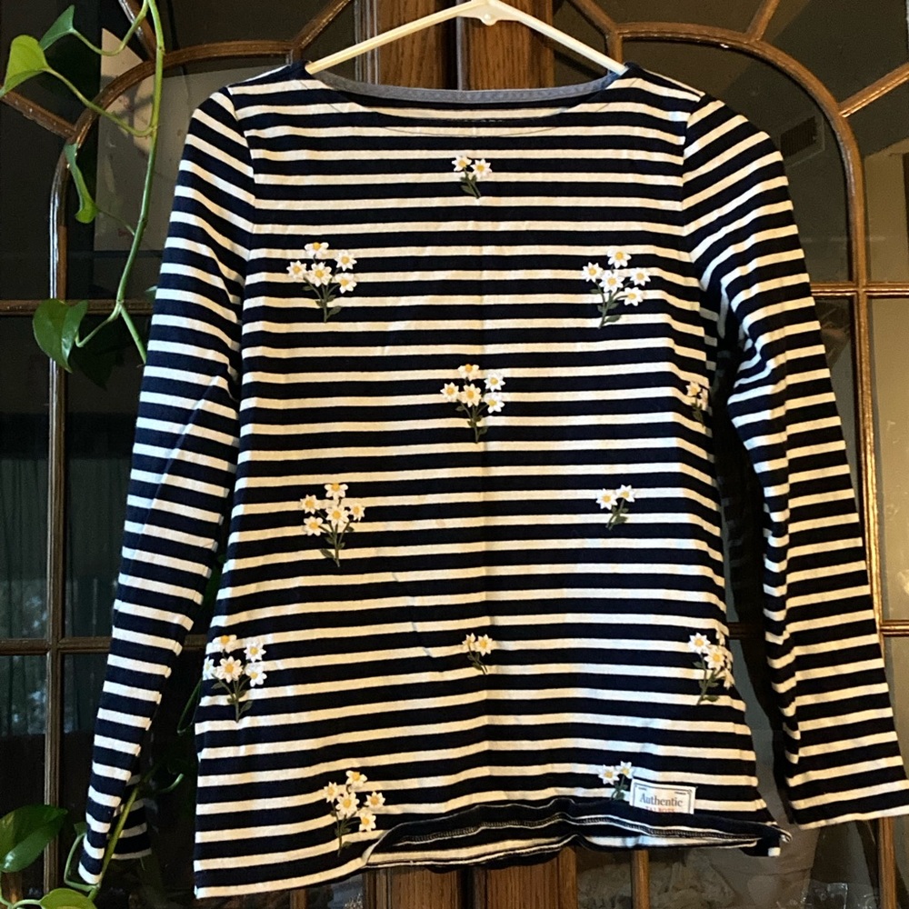 Talbots Striped White and Navy Blue With Flowers Longsleeve